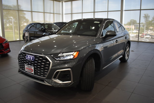 Used 2023 Audi Q5 2.0T Premium Plus w/ Premium Plus Package AWD/4WD image 4