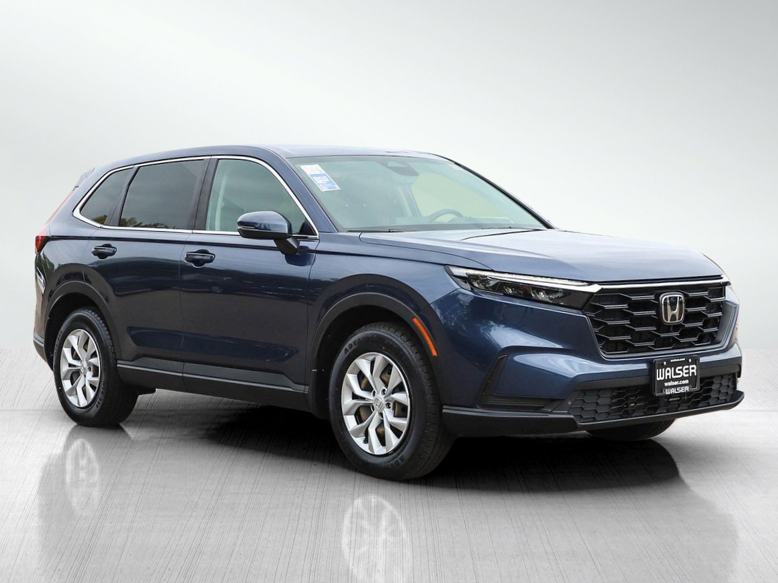 Used 2025 Honda CR-V LX image 7