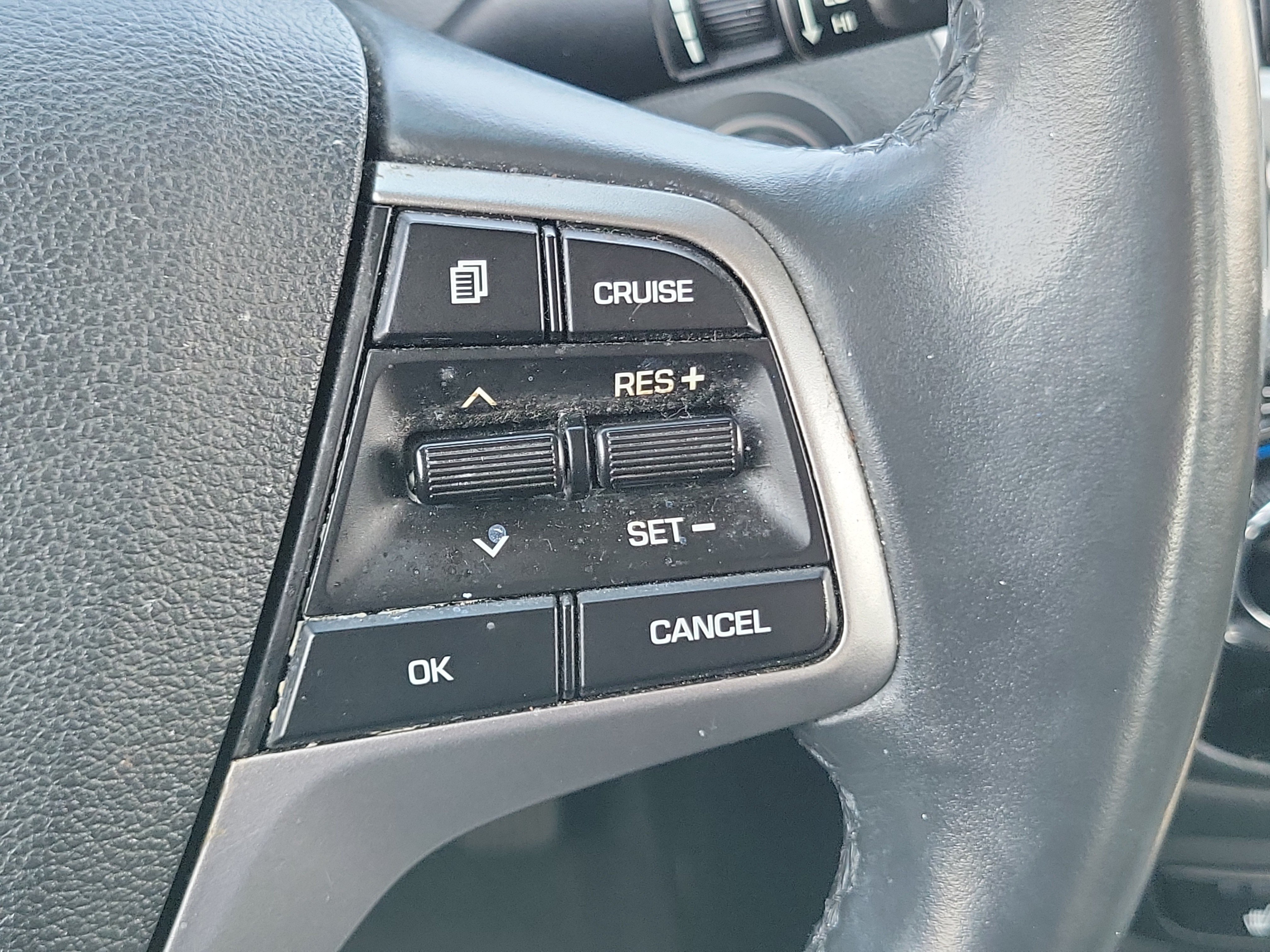 Used 2018 Hyundai Accent Limited FWD image 23