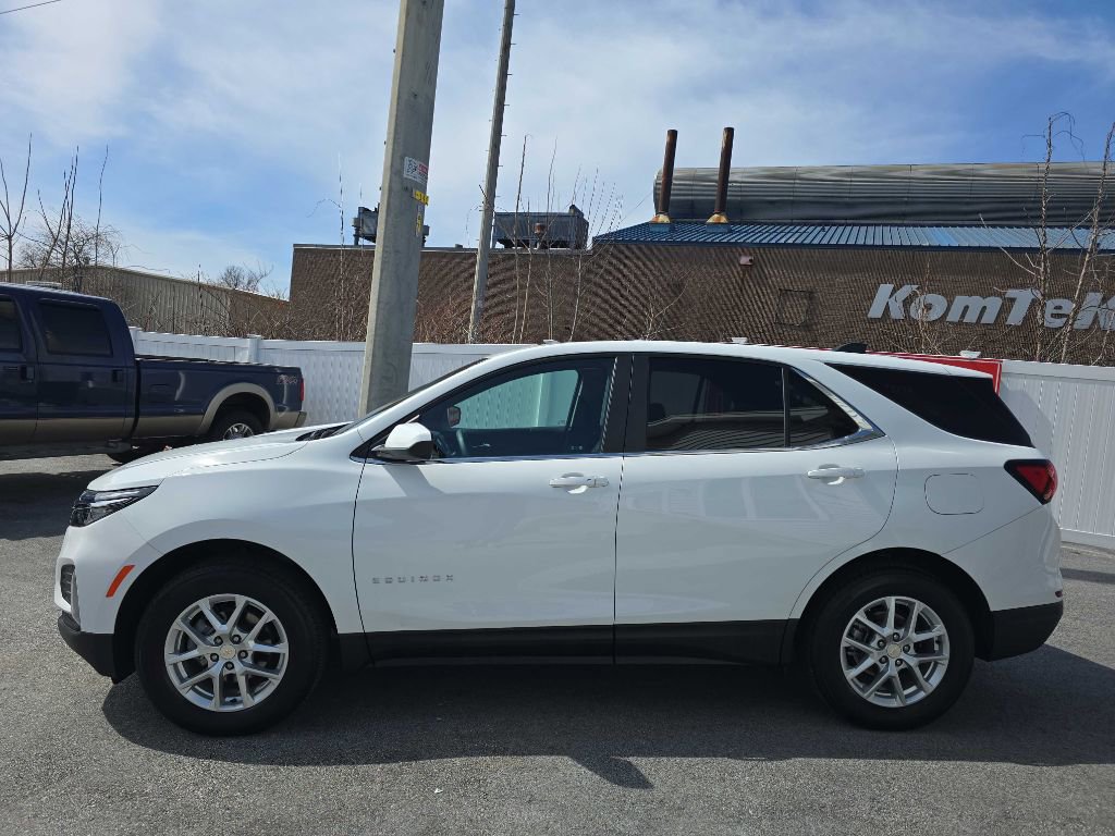Used 2023 Chevrolet Equinox LT AWD/4WD image 10