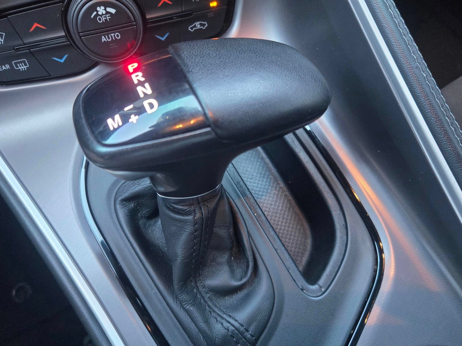 Used 2021 Dodge Challenger R/T Scat Pack RWD image 11