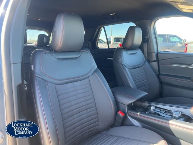 New 2026 Ford Explorer ST-Line image 23