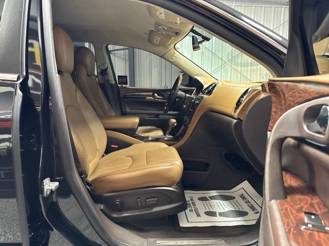 Used 2017 Buick Enclave Leather FWD image 26