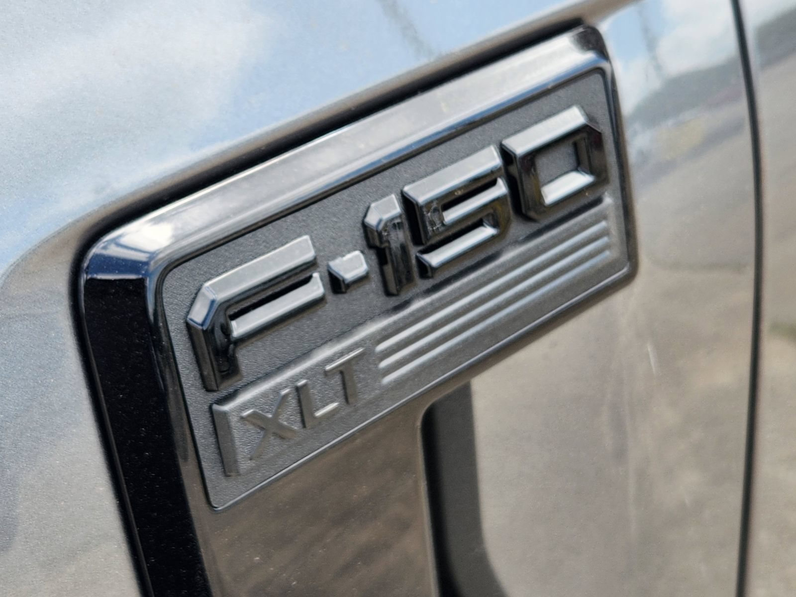 New 2026 Ford F150 XLT w/ XLT Black Appearance Package RWD image 11