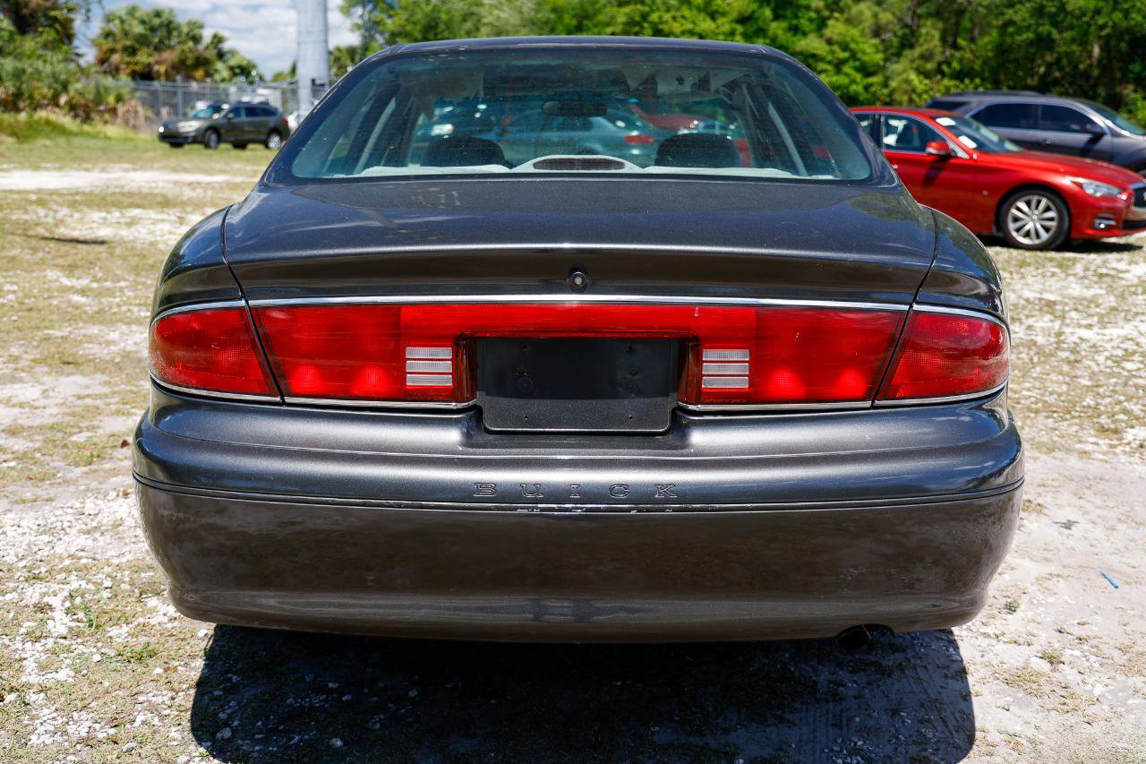 Used 2001 Buick Century Custom w/ Premium Pkg FWD image 9