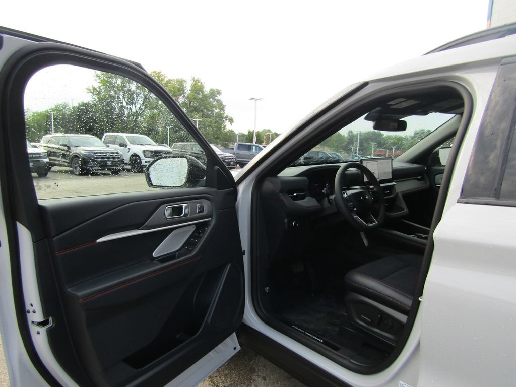 New 2027 Ford Explorer ST w/ Sun And Sound Package AWD/4WD image 16
