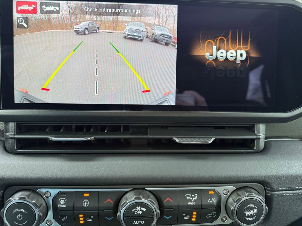 New 2026 Jeep Gladiator Mojave image 13