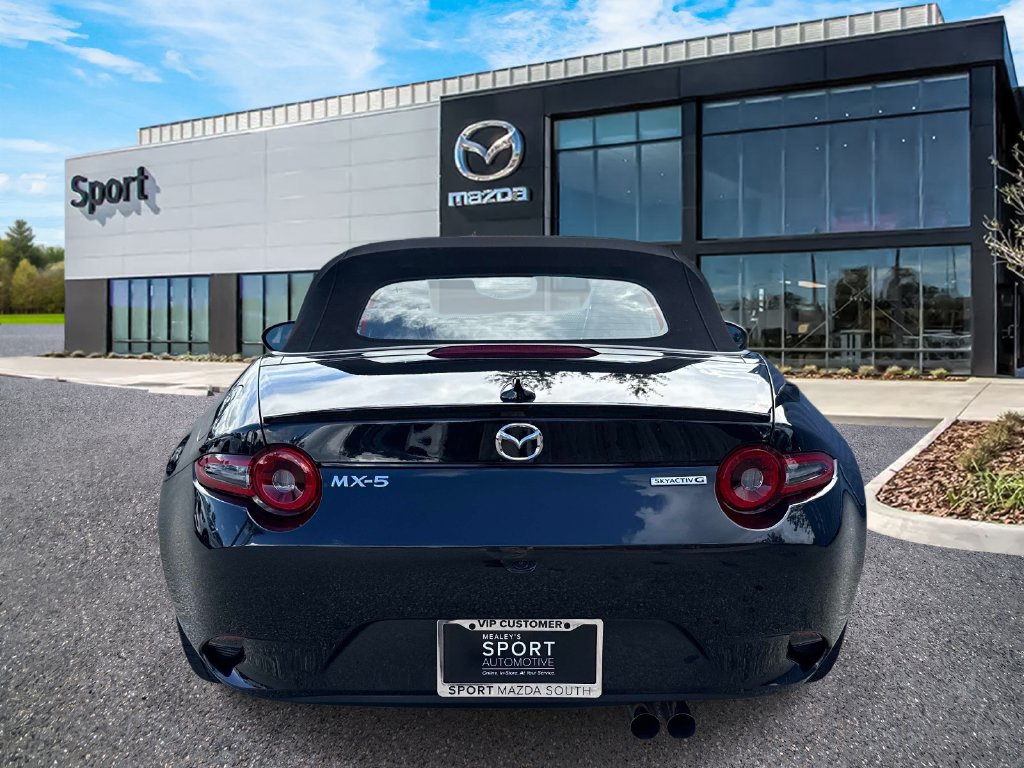 Certified 2025 MAZDA MX-5 Miata Grand Touring RWD image 5