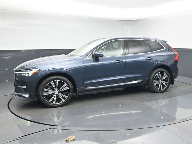 Used 2023 Volvo XC60 B6 Ultimate w/ Climate Package image 4