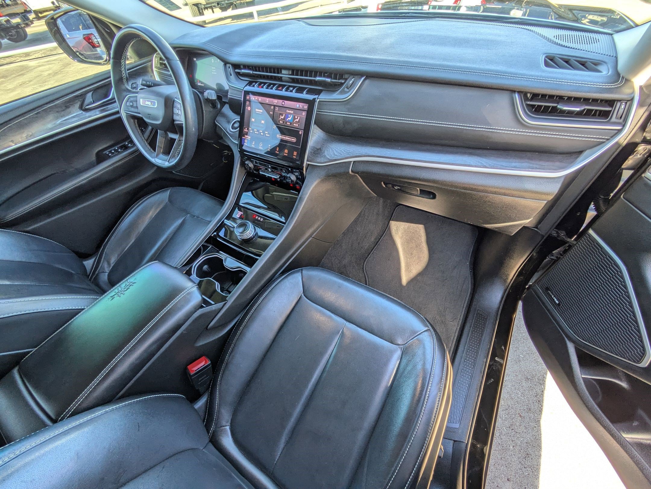 Used 2021 Jeep Grand Cherokee L Limited image 32