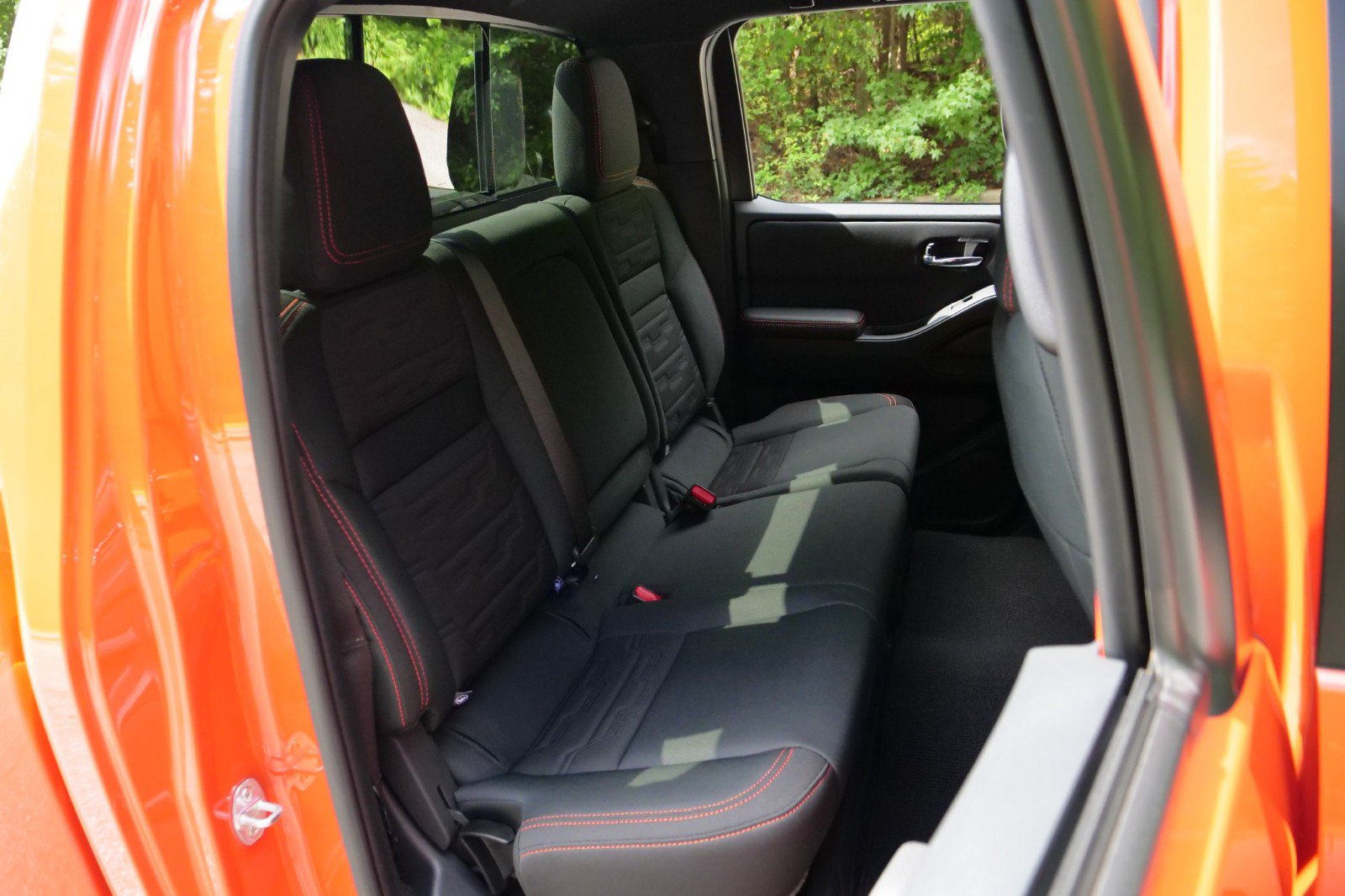 Used 2025 Nissan Frontier Pro-X RWD image 31