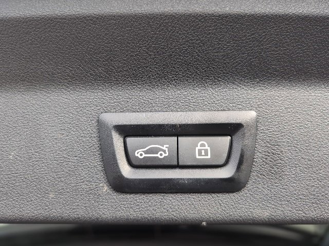 Certified 2023 BMW X3 M40i image 32