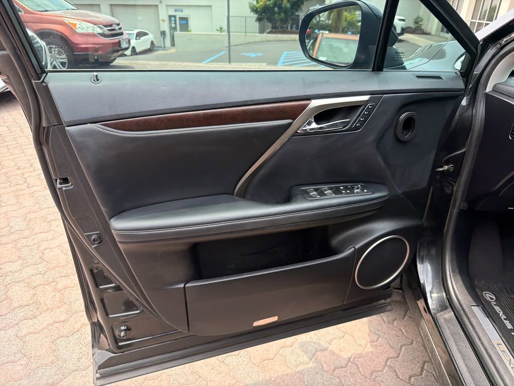 Used 2022 Lexus RX 450h AWD w/ Premium Package image 8