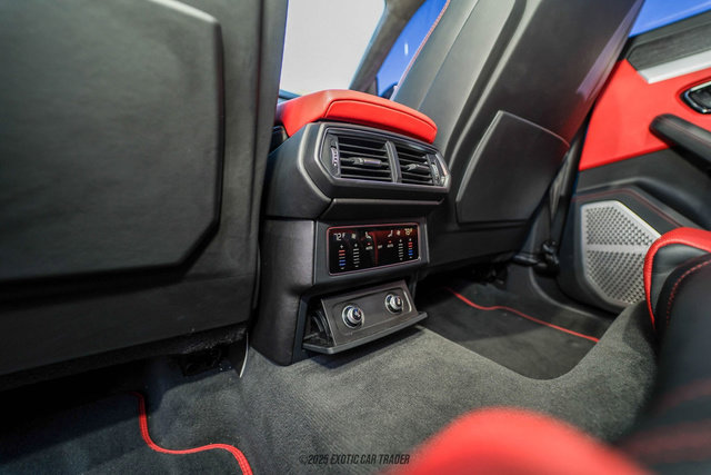 Used 2019 Lamborghini Urus image 75