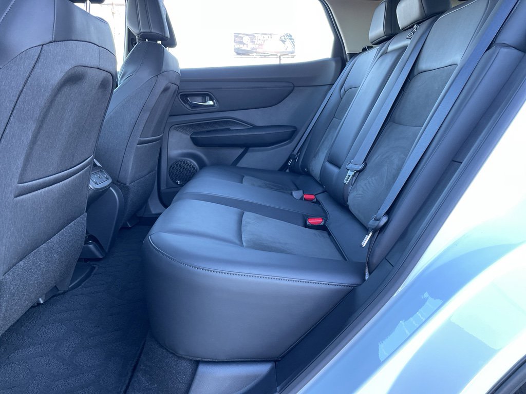 Certified 2024 Nissan Ariya FWD image 18