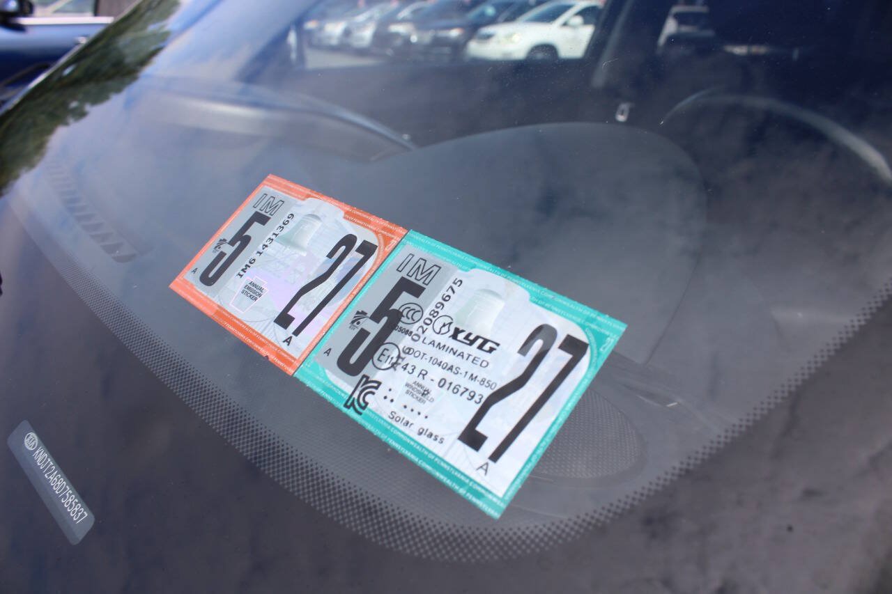 Used 2013 Kia Soul + FWD image 25
