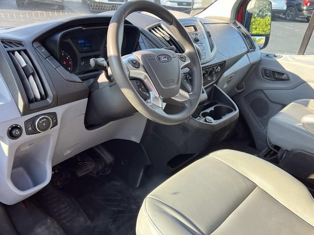 Certified 2019 Ford Transit 150 130 Low Roof RWD image 22
