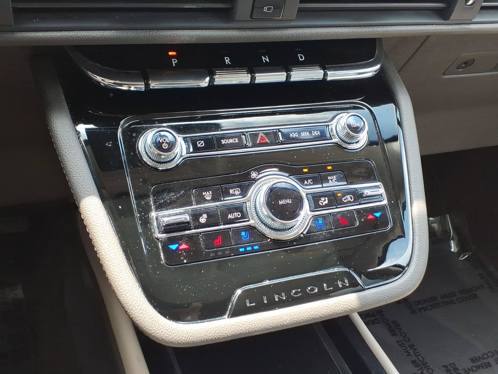 Certified 2022 Lincoln Corsair AWD w/ Equipment Group 101A image 19