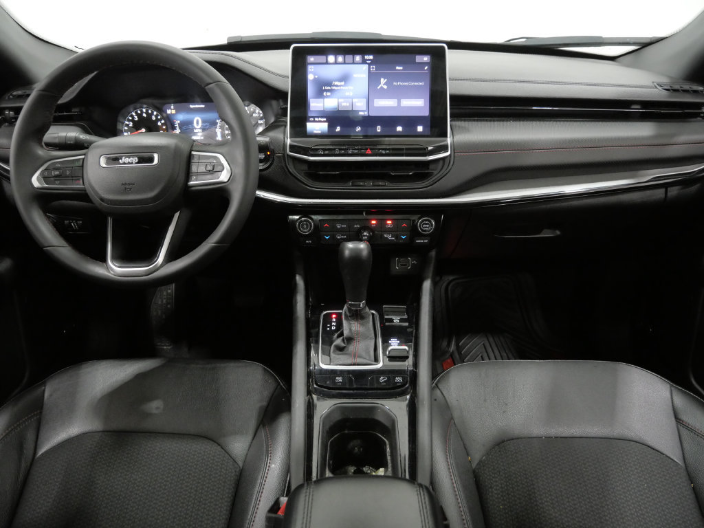 Used 2024 Jeep Compass Trailhawk w/ Sun and Sound Group AWD/4WD image 10