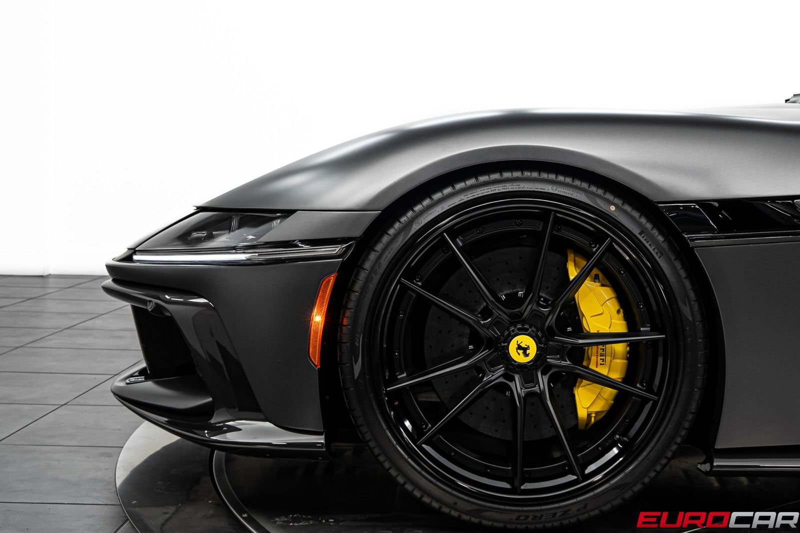 Used 2025 Ferrari 12Cilindri RWD image 14