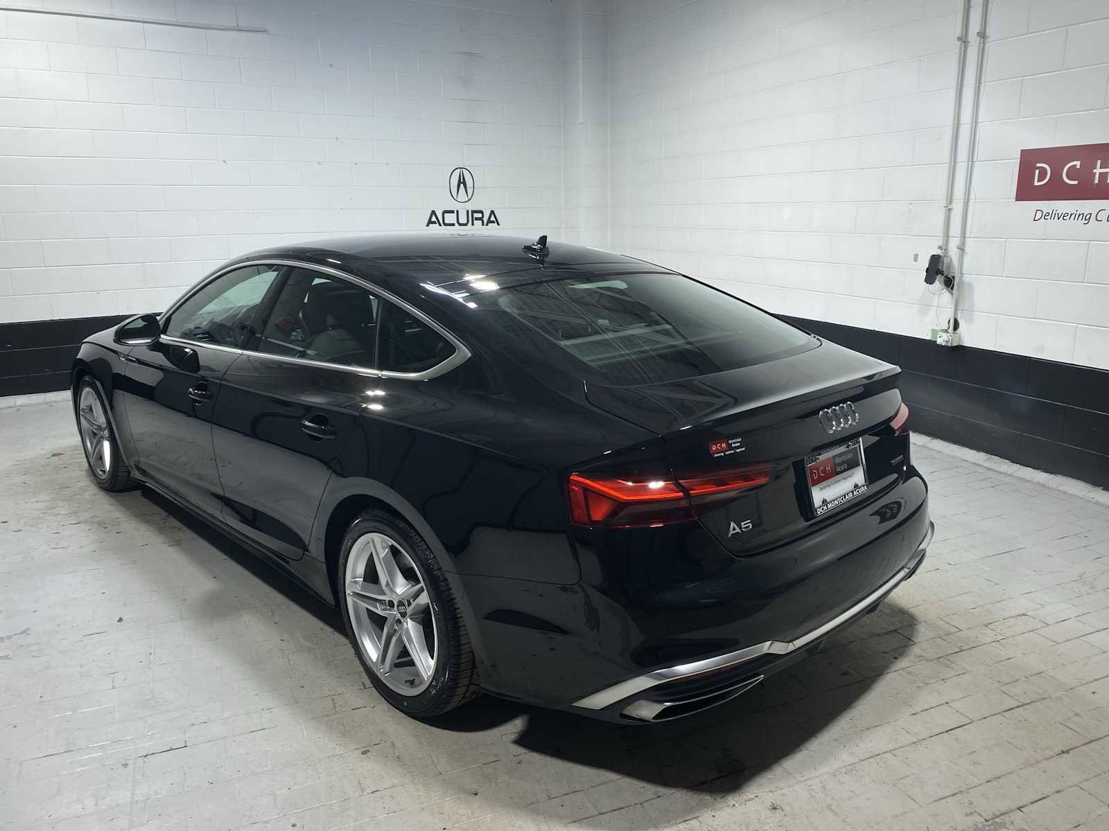 Used 2022 Audi A5 2.0T Premium Plus w/ Premium Plus image 4