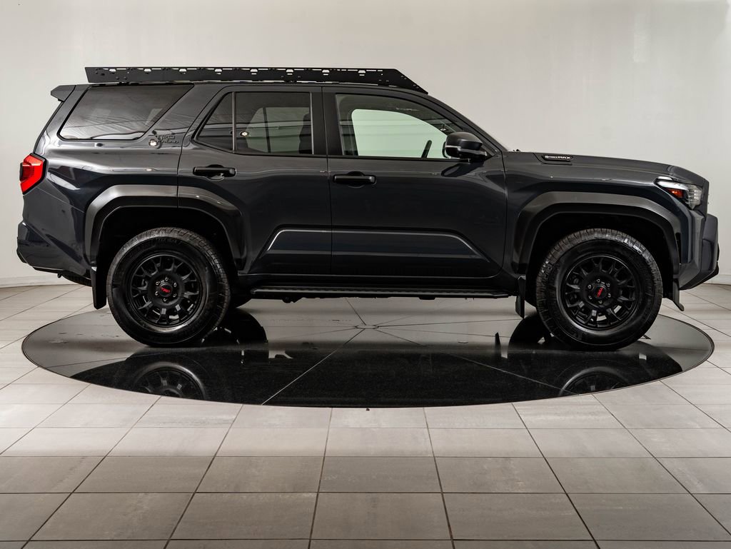 Used 2025 Toyota 4Runner TRD Off-Road Premium w/ Tow Technology Package AWD/4WD image 11