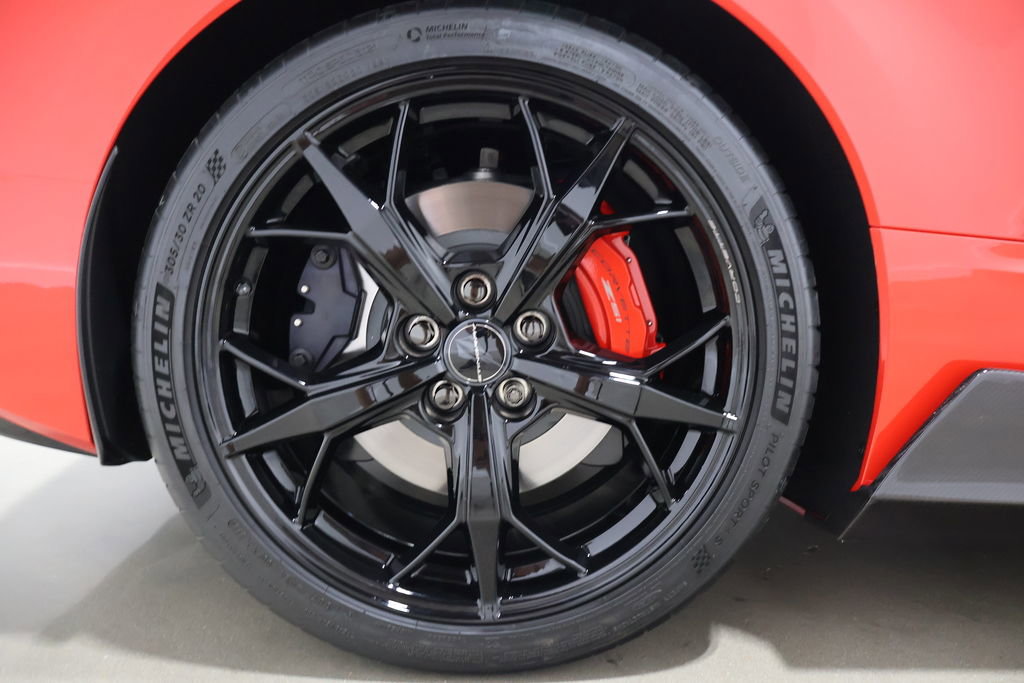 Used 2020 Chevrolet Corvette Stingray Premium Cpe w/ 3LT Preferred Equipment Group image 32