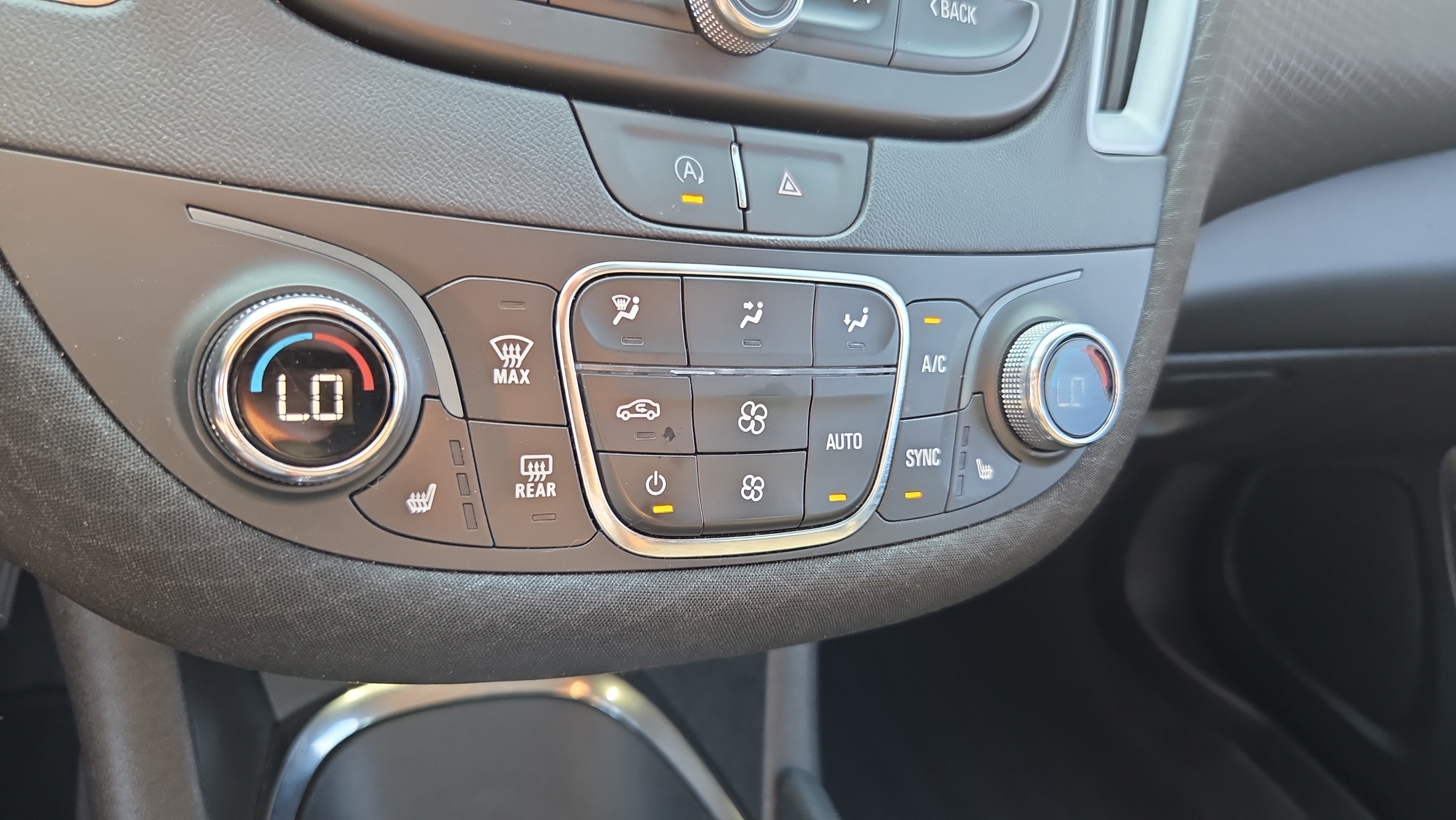 Certified 2023 Chevrolet Malibu LT FWD image 20