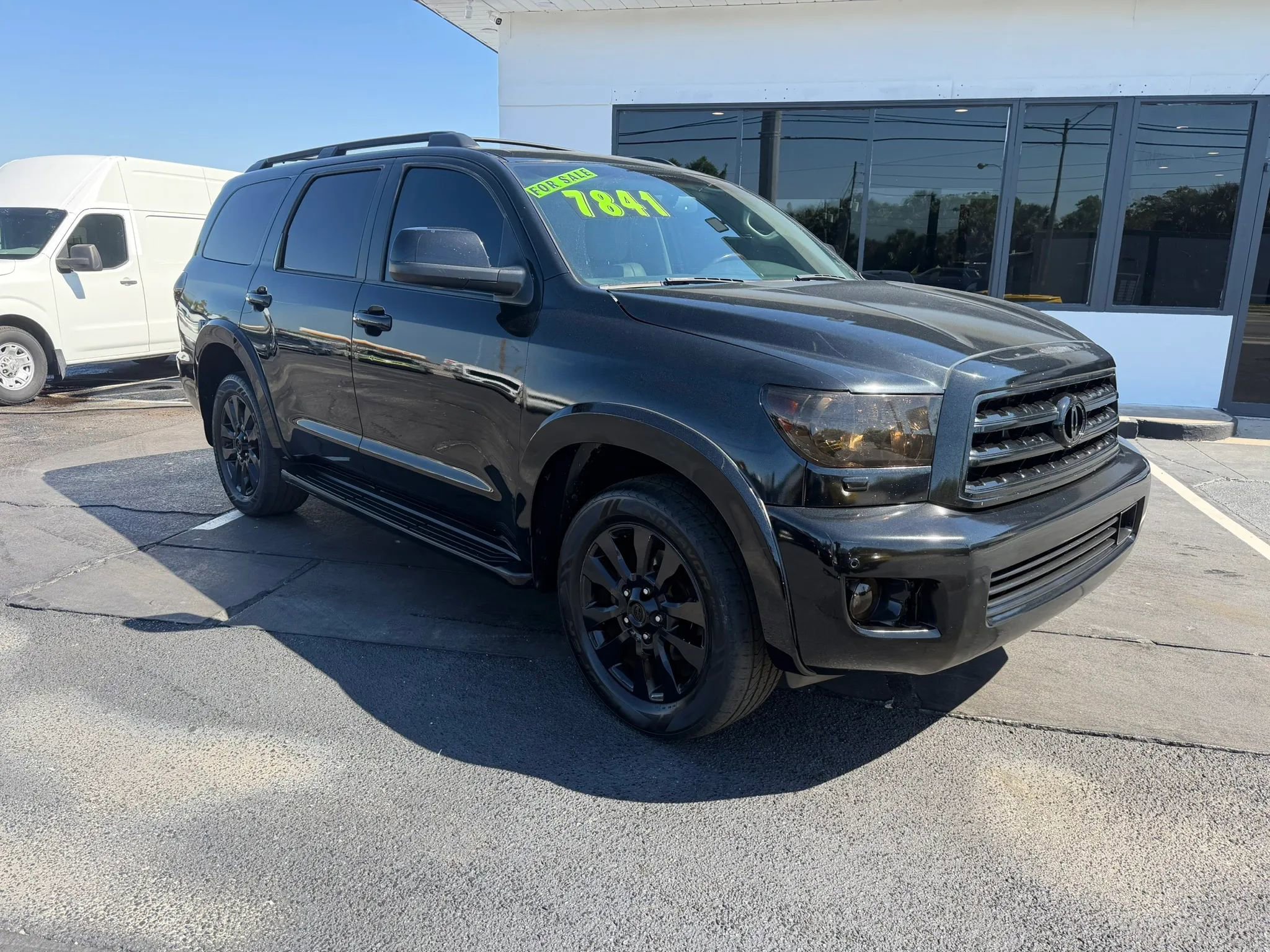 Used 2011 Toyota Sequoia Platinum image 3
