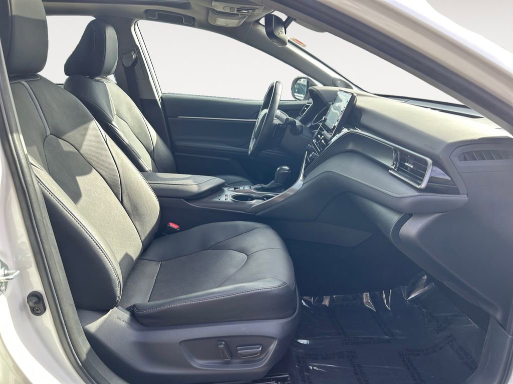 Used 2024 Toyota Camry XSE w/ Navigation Package FWD image 10