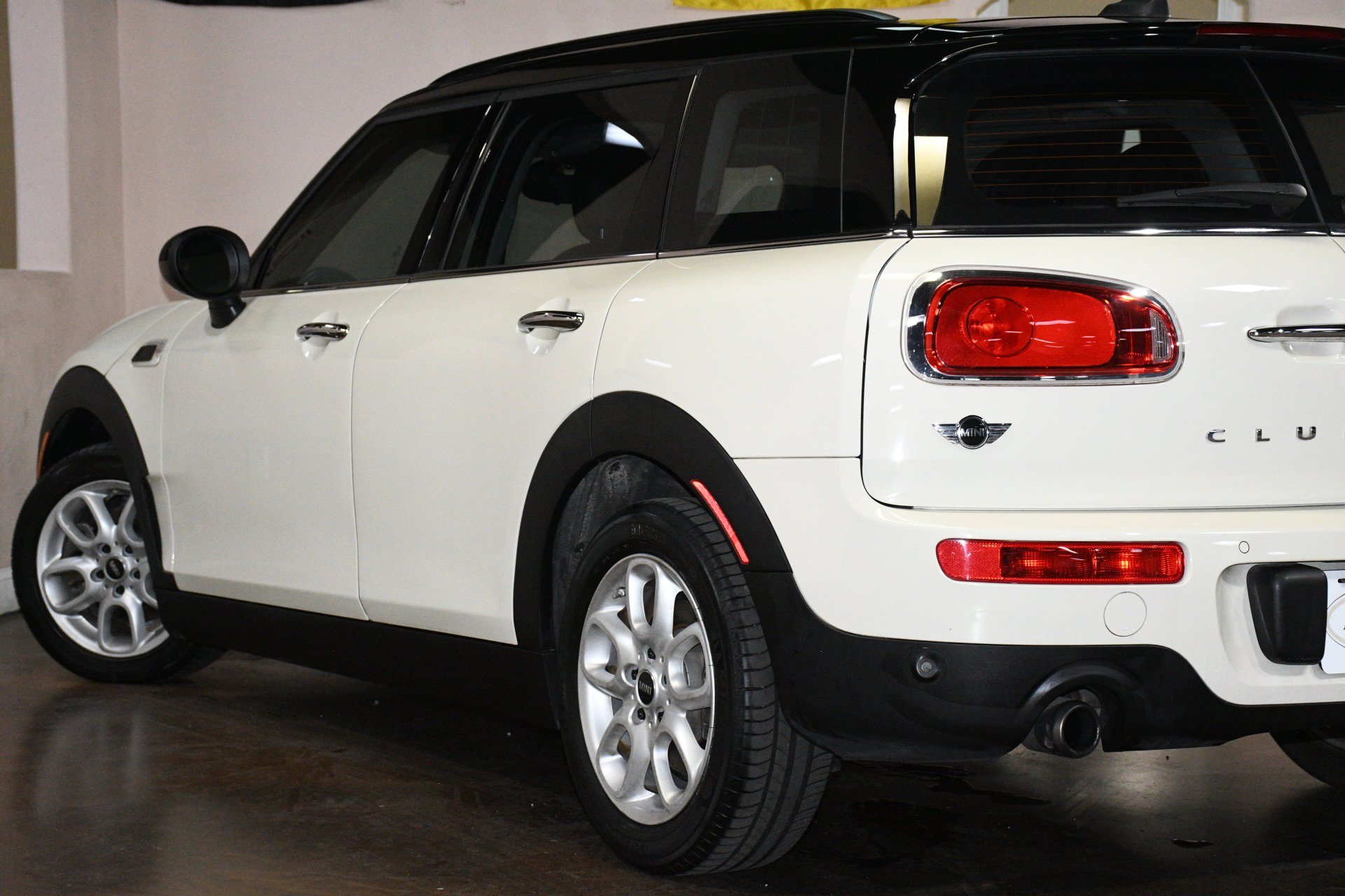 Used 2016 MINI Cooper Clubman FWD image 55