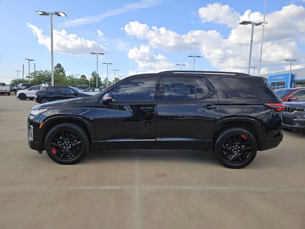 Used 2023 Chevrolet Traverse Premier w/ Redline Edition AWD/4WD image 4