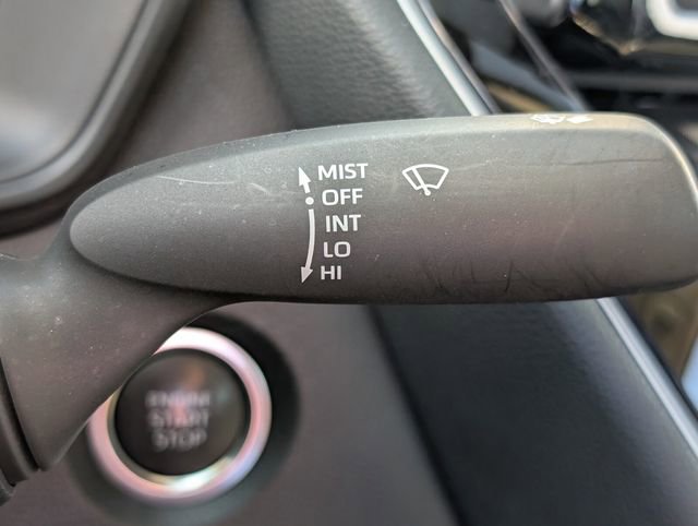 Used 2025 Toyota Corolla LE w/ Convenience Package image 30