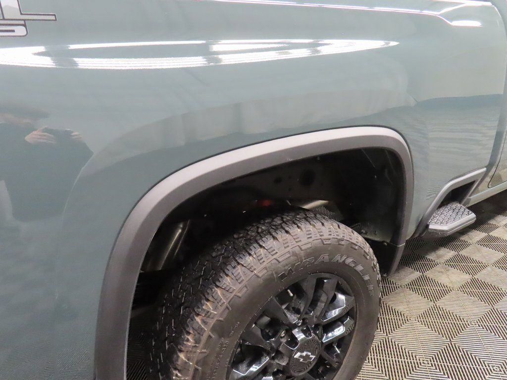 Used 2025 Chevrolet Silverado 2500 LT w/ Trail Boss Package image 38