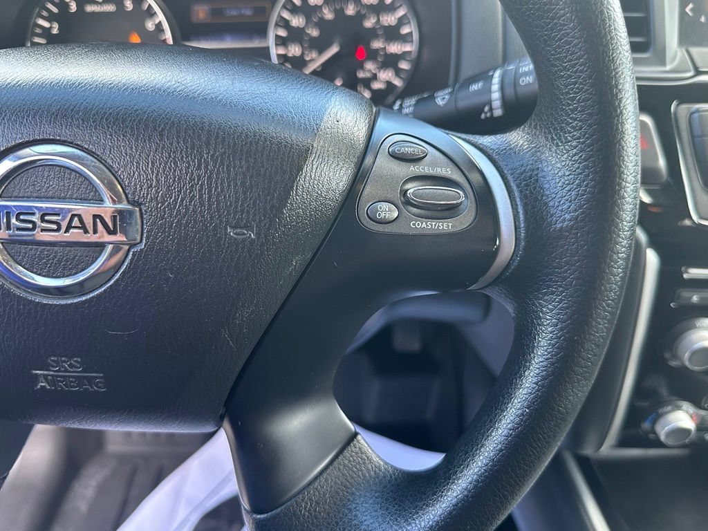 Used 2018 Nissan Pathfinder S AWD/4WD image 22