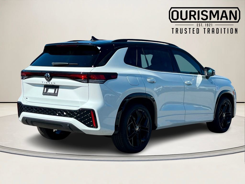 New 2026 Volkswagen Tiguan SE R-Line image 3