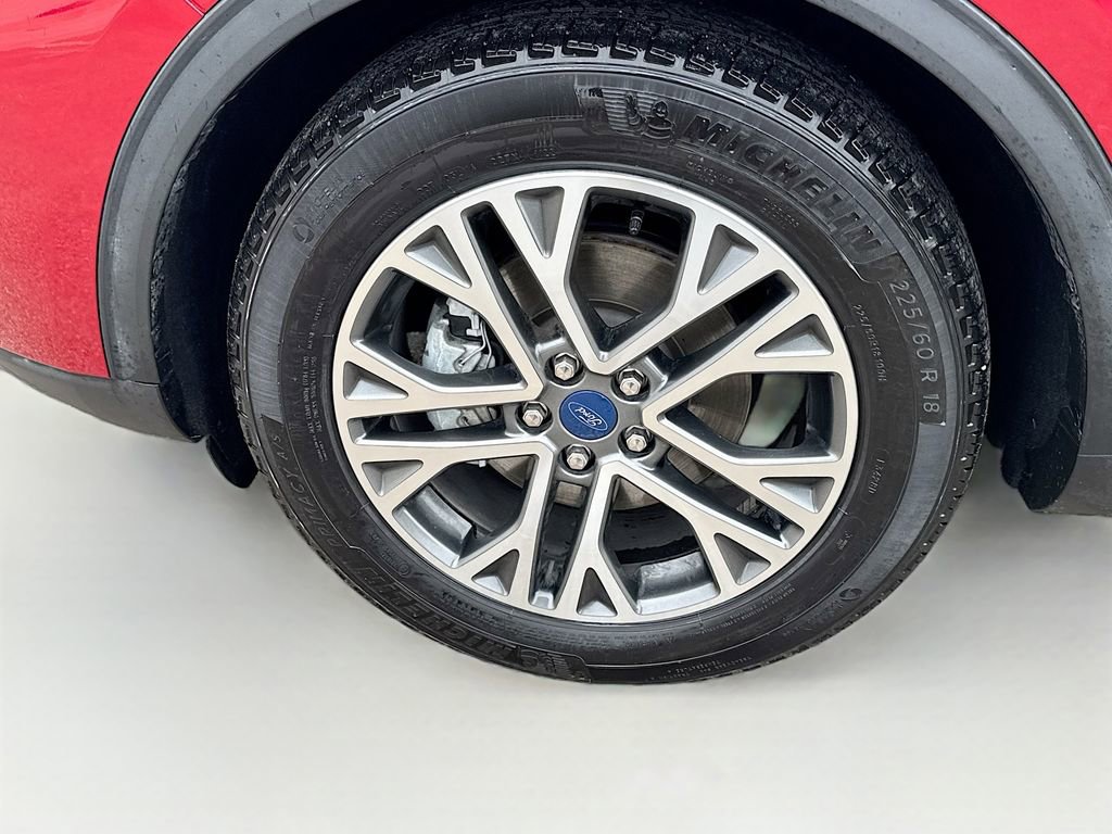 Used 2022 Ford Escape SEL FWD image 39