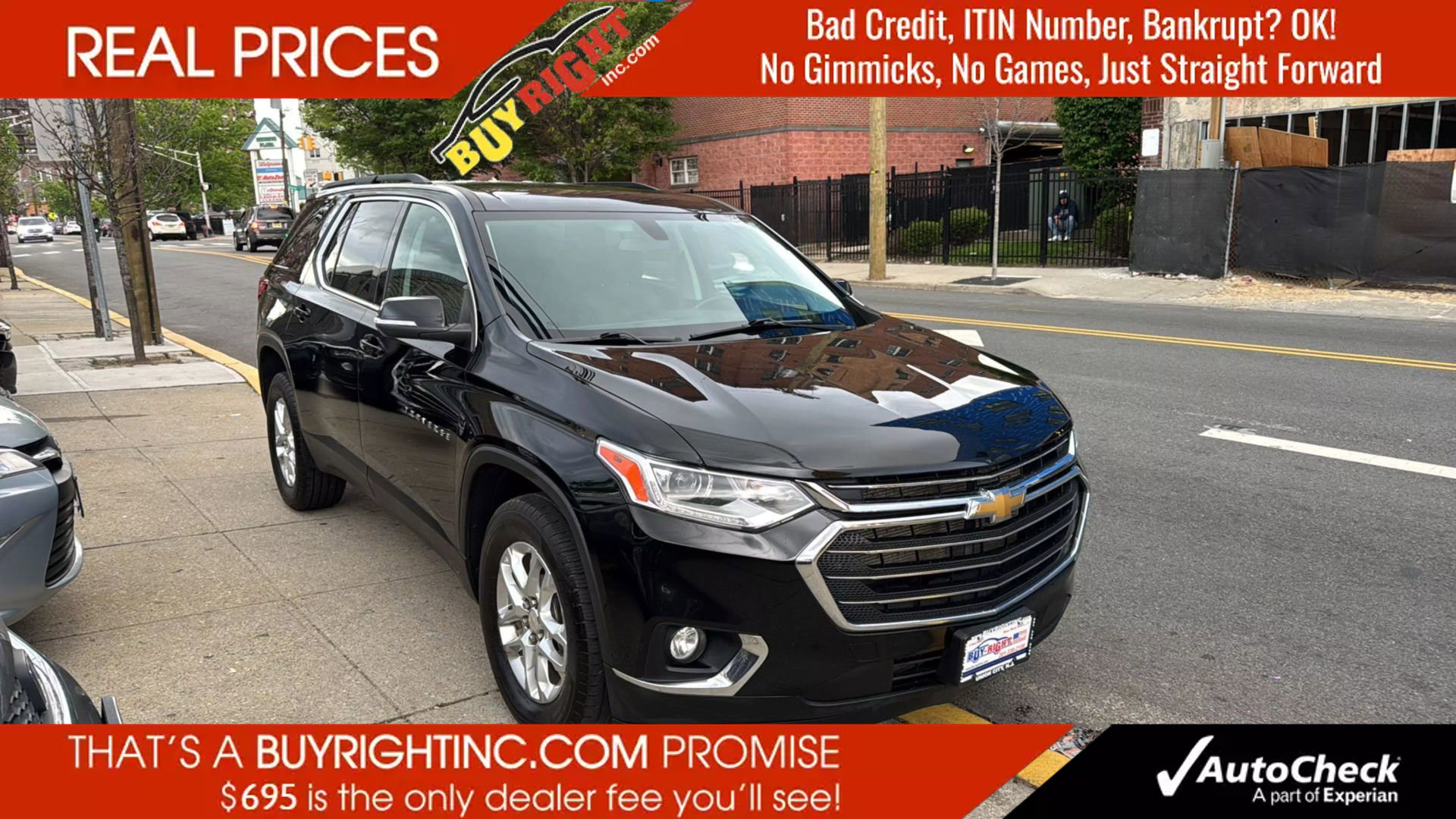 Used 2021 Chevrolet Traverse LT
