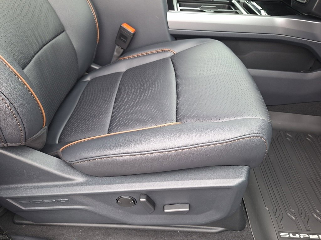 New 2026 Ford F350 Lariat image 18