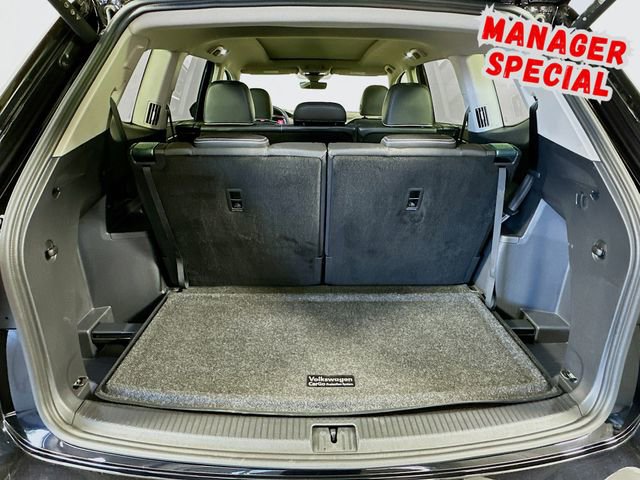 Used 2025 Volkswagen Atlas SEL Premium R-Line image 27
