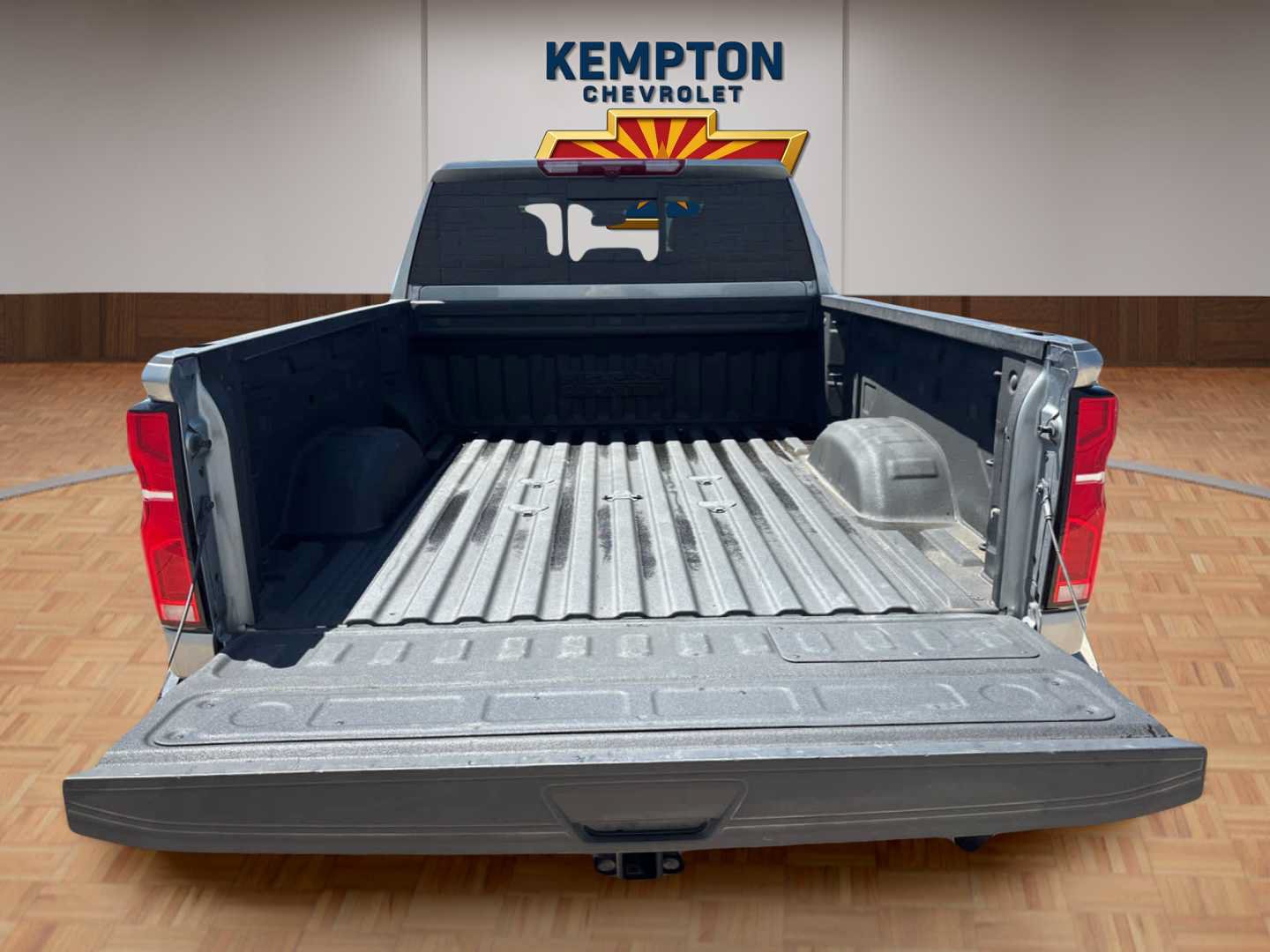 Used 2024 Chevrolet Silverado 2500 High Country w/ Max Trailering Package AWD/4WD image 18