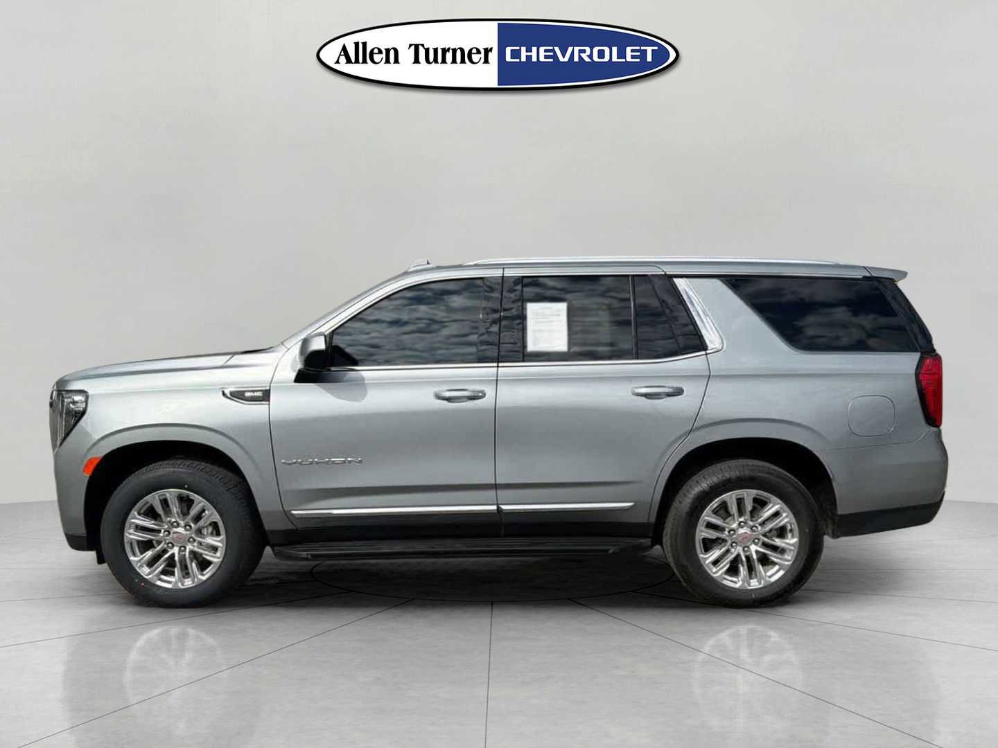 Used 2024 GMC Yukon SLT image 6