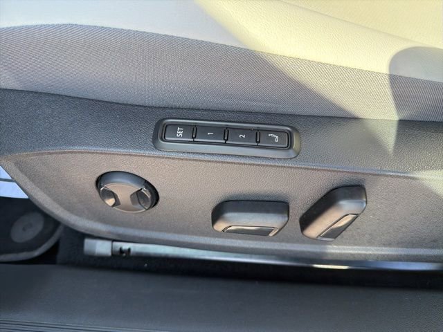 Certified 2022 Volkswagen ID.4 Pro S image 20