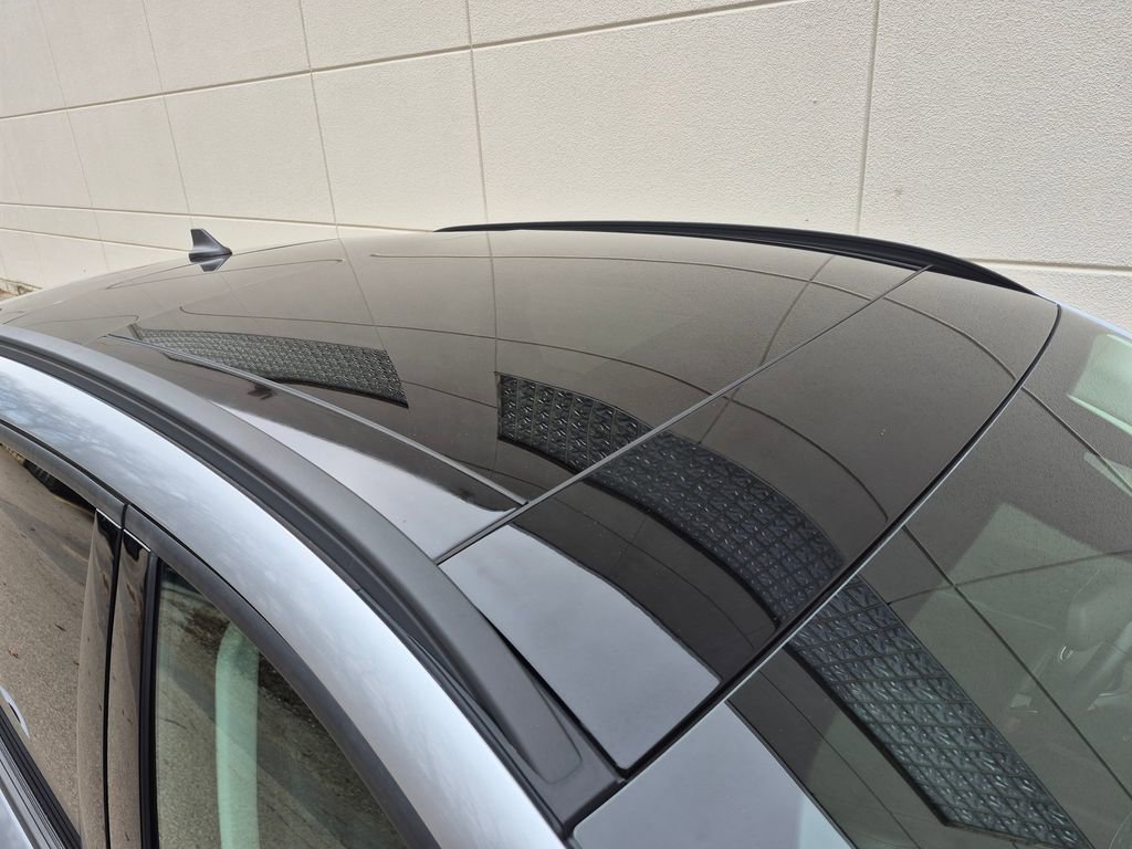 Certified 2022 Ford Escape SEL w/ SEL Stealth AWD Package image 7