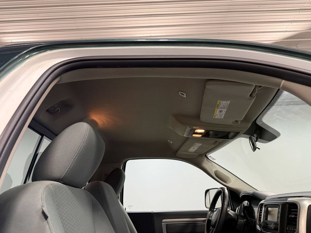 Used 2018 RAM 3500 SLT w/ Snow Chief Group AWD/4WD image 15