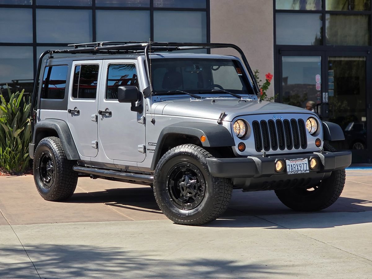Used 2013 Jeep Wrangler Unlimited Sport AWD/4WD image 3