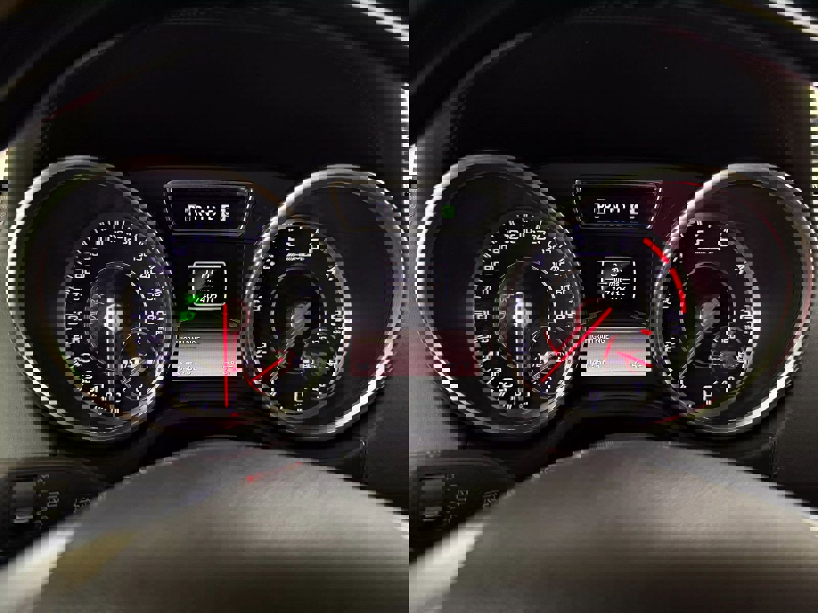 Used 2014 Mercedes-Benz G 63 AMG 4MATIC image 53