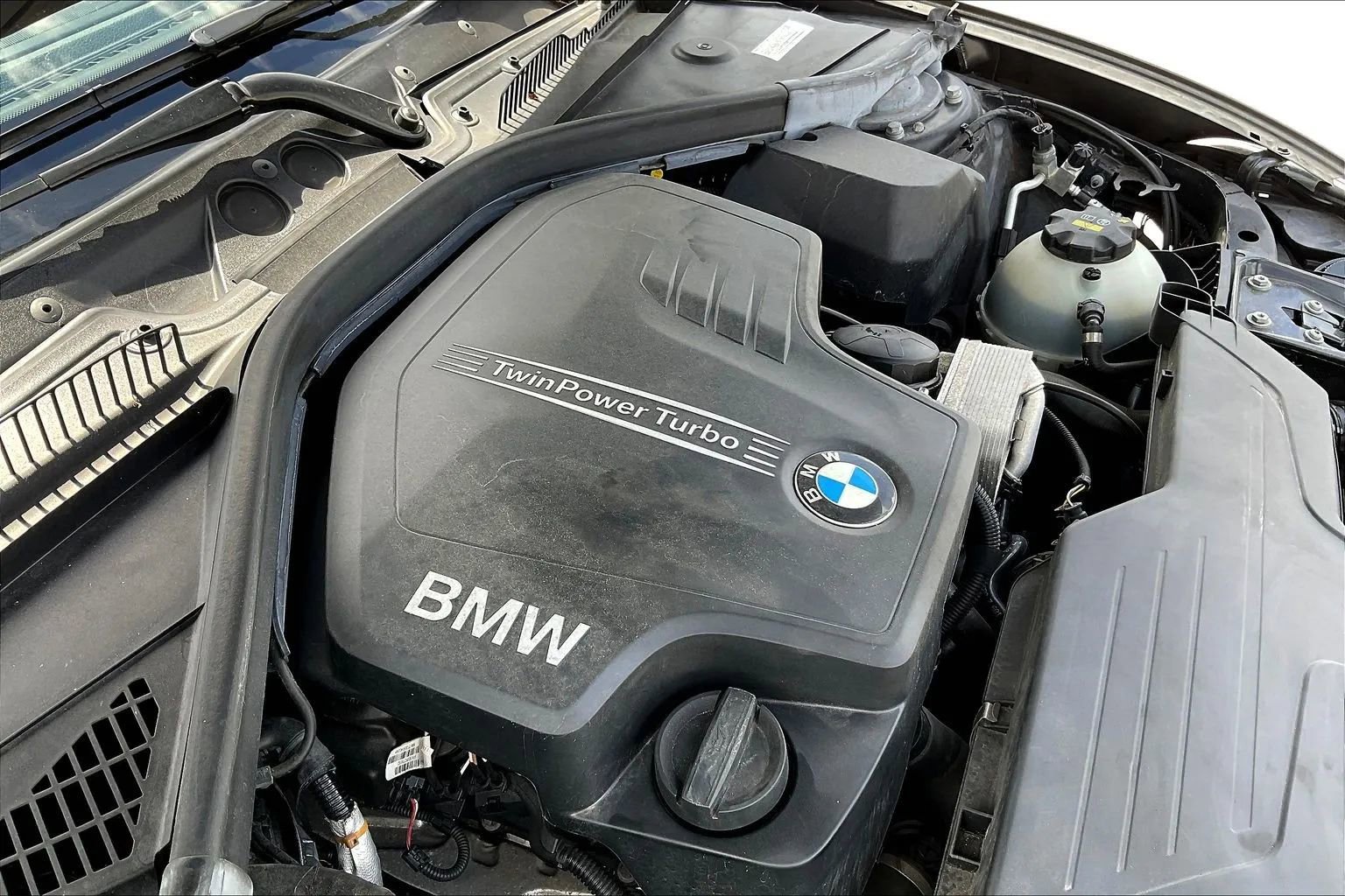Used 2016 BMW 228i Coupe image 31