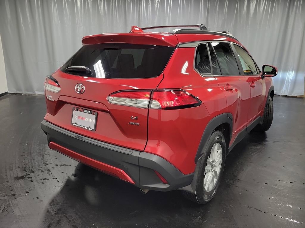 Used 2022 Toyota Corolla Cross LE image 8