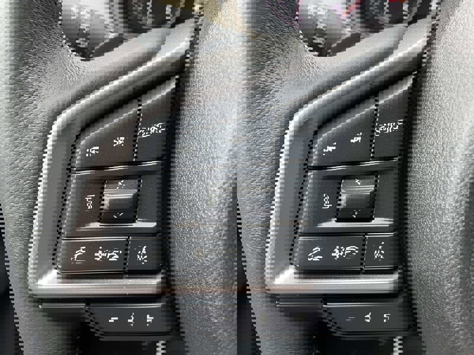 New 2025 Subaru Legacy Limited w/ Popular Package #2 image 10